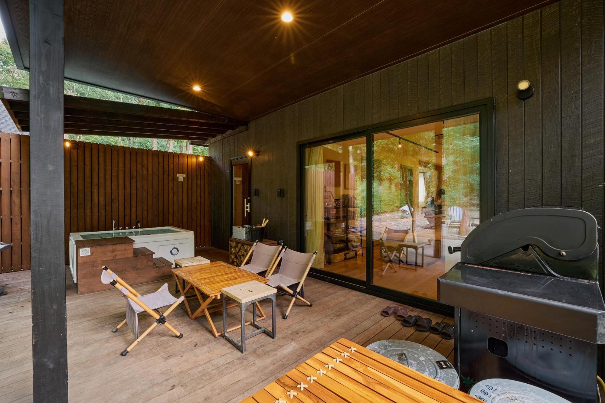 Sauna Forest Cabin 軽井沢 御代田　Mori-Asobi Oiwake Bagian luar foto